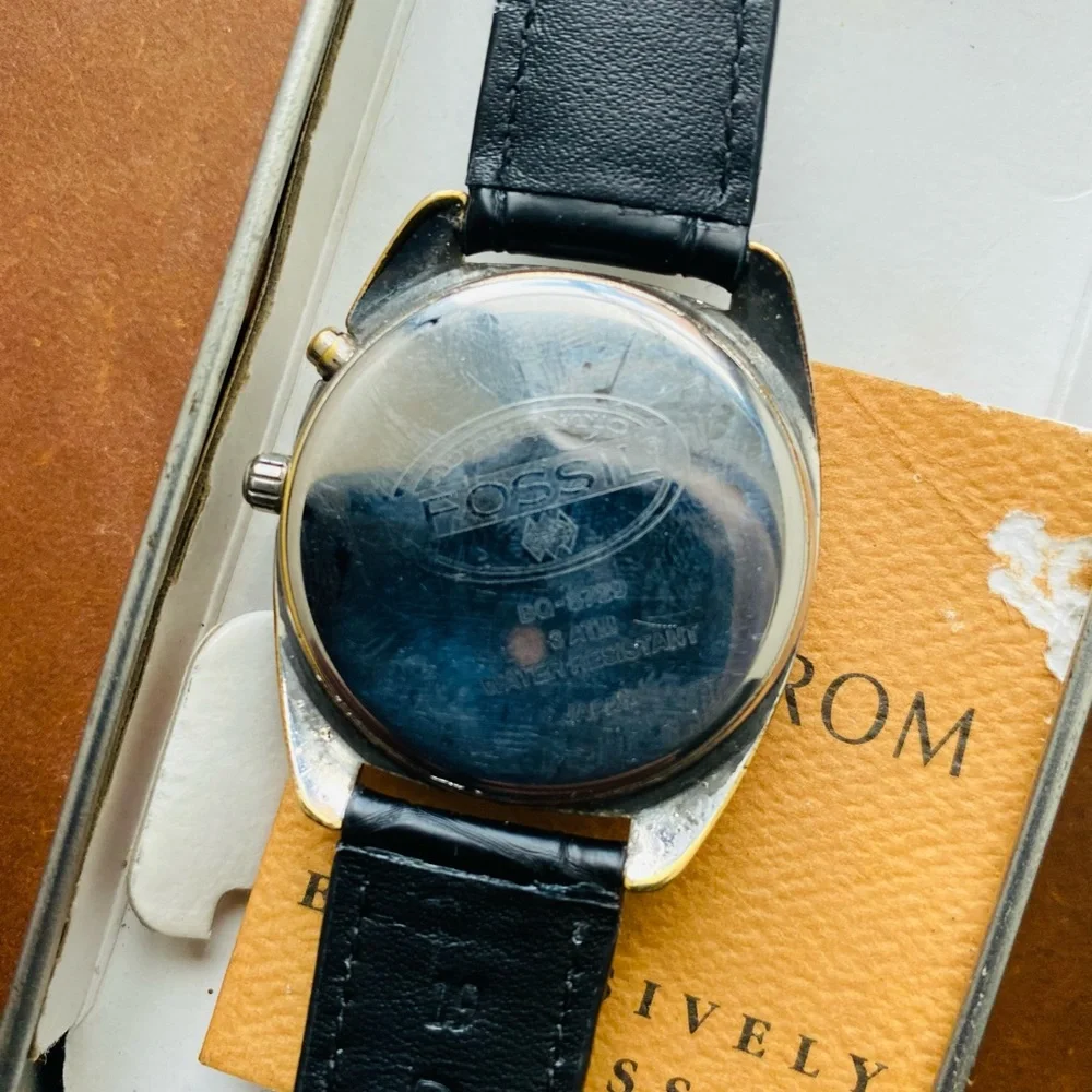 1995 FOSSIL CHRONOGRAPH WATCH BQ-8729